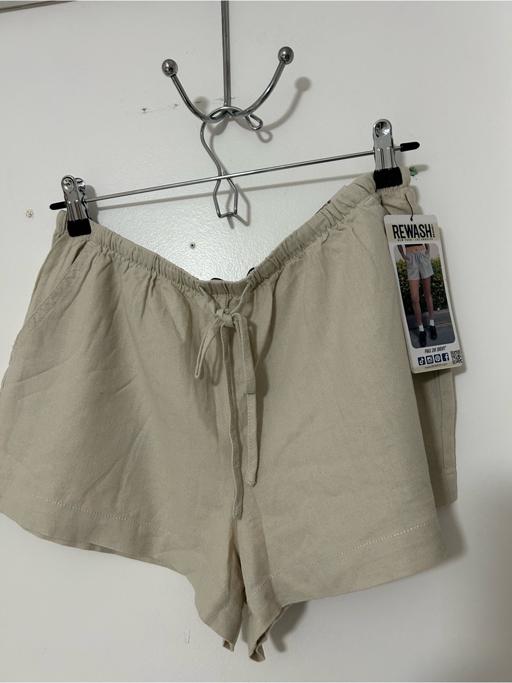 Rewash Women's Cream High-Waist Drawstring Shorts